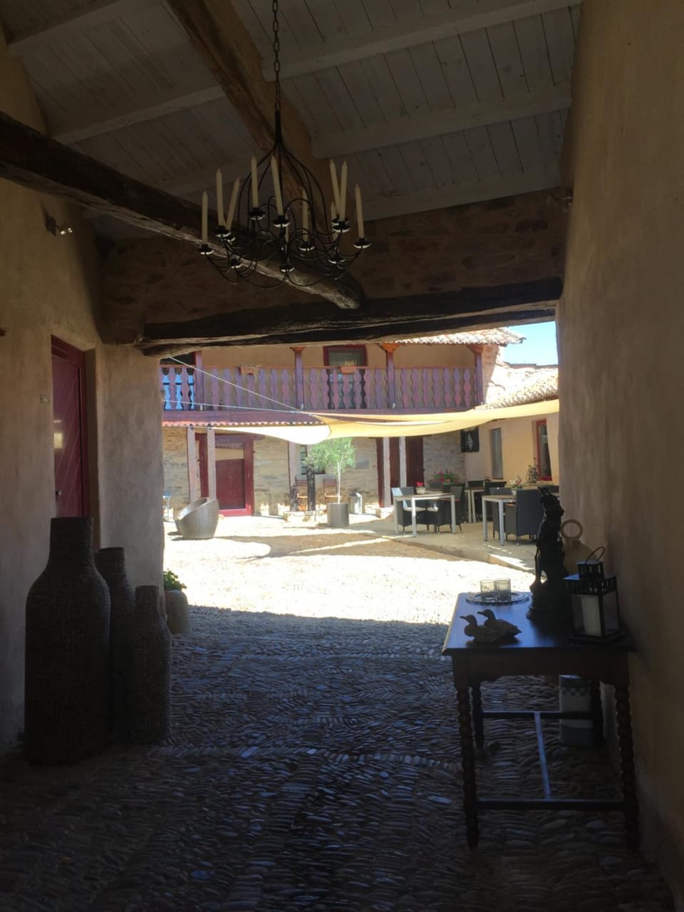 Patio, Facade/entrance