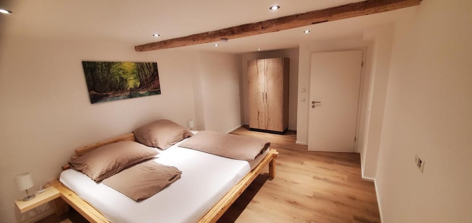 Bed, Photo of the whole room, Bedroom, wardrobe