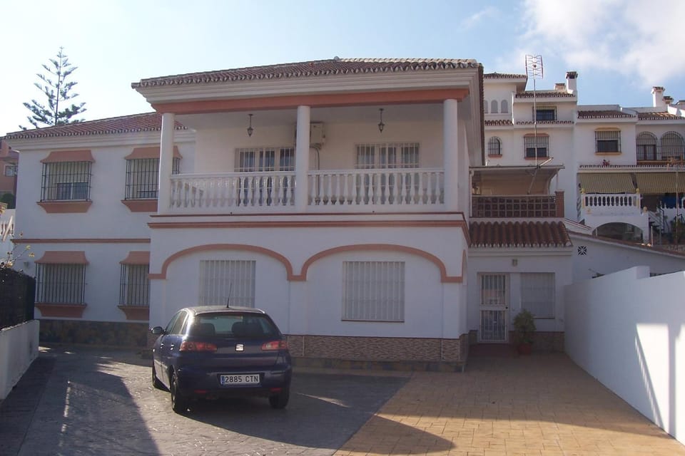 Facade/entrance, Facade/entrance