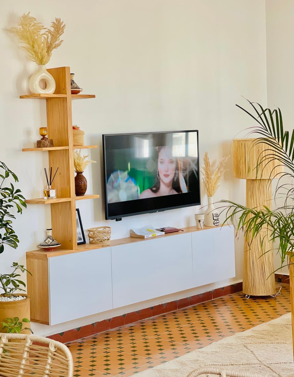 Communal lounge/ TV room, TV and multimedia, Evening entertainment
