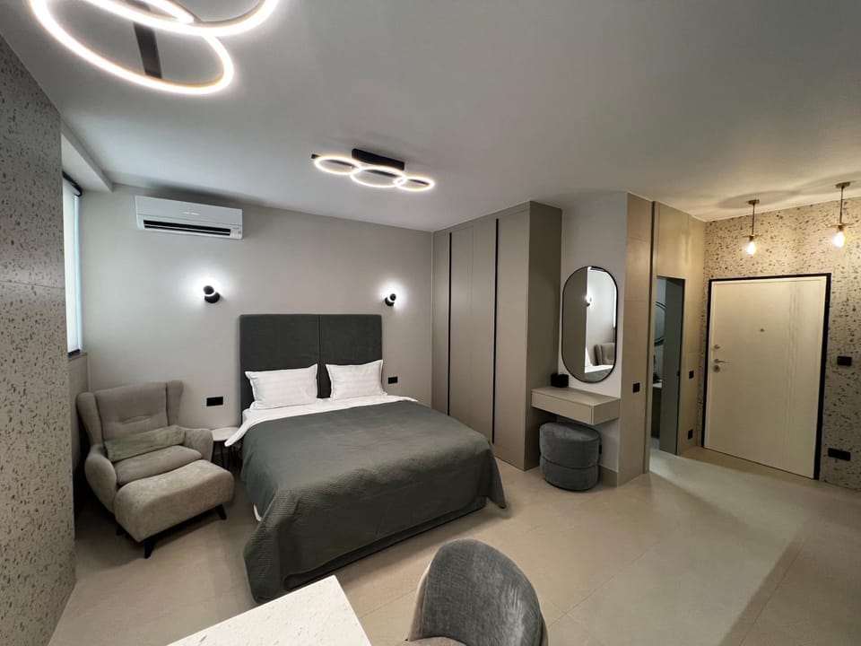 Bed, Bedroom, air conditioner