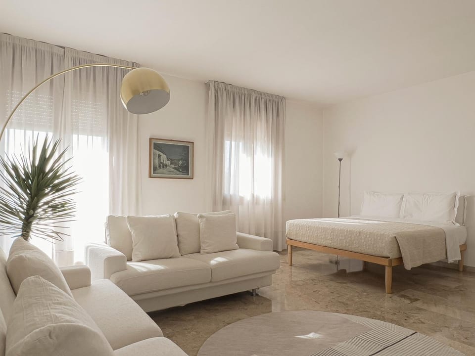 Appartamento con vista città vicino Stazione di Mestre 10 min da Venezia Apartment in Venice