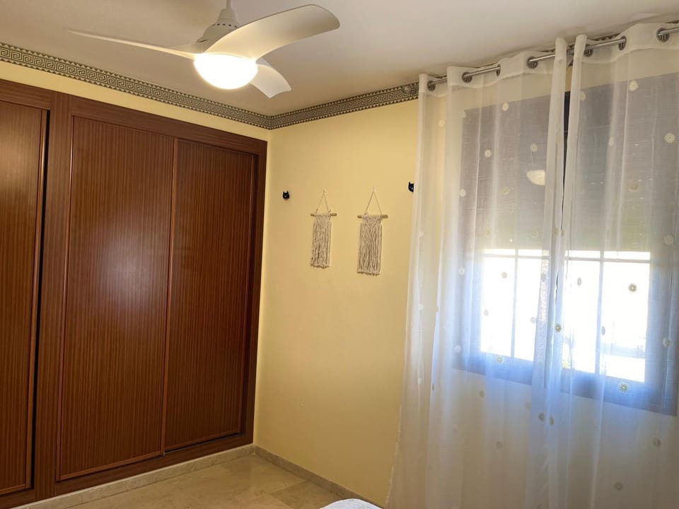 Bedroom, wardrobe