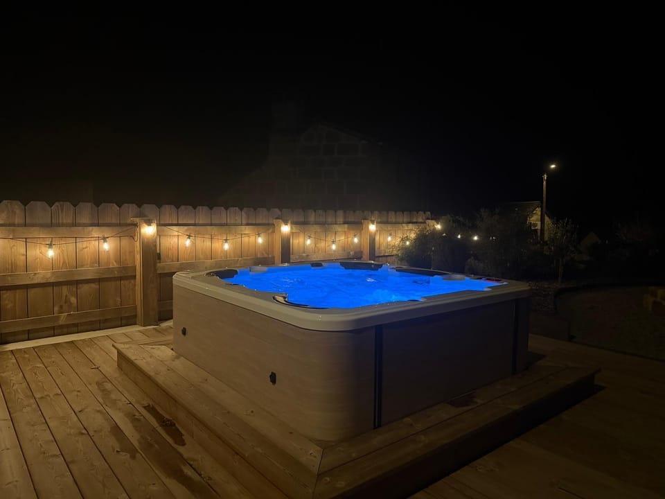 Day, Night, Hot Tub, Hot Tub, Time of day, Open Air Bath, Open Air Bath