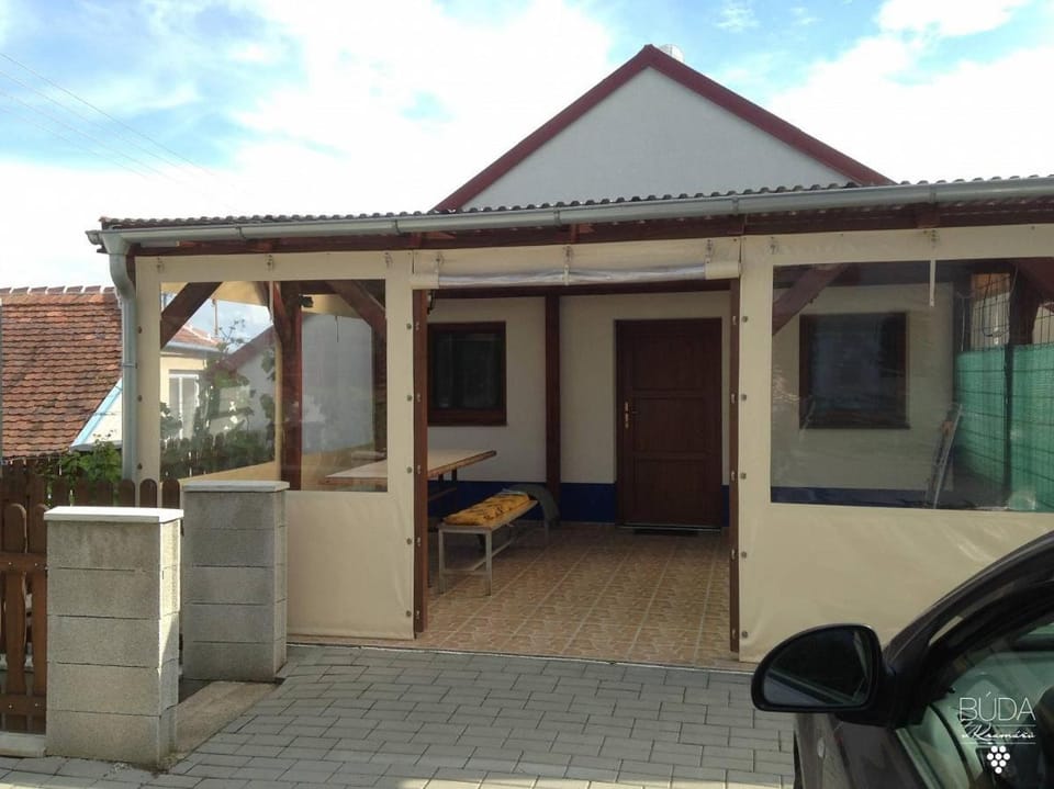 Balcony/Terrace, Balcony/Terrace