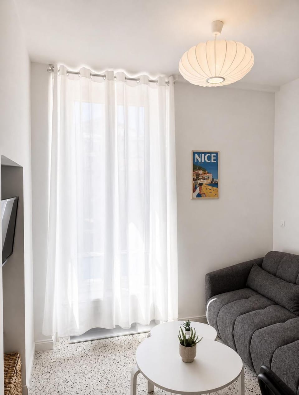 Cours Saleya Old Nice 2 min Beach Apartment in Nice