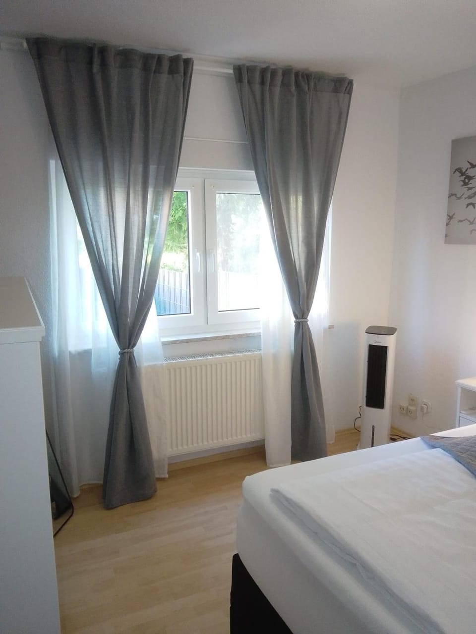 Bed, View (from property/room), Photo of the whole room, Bedroom, heating, internet, towels