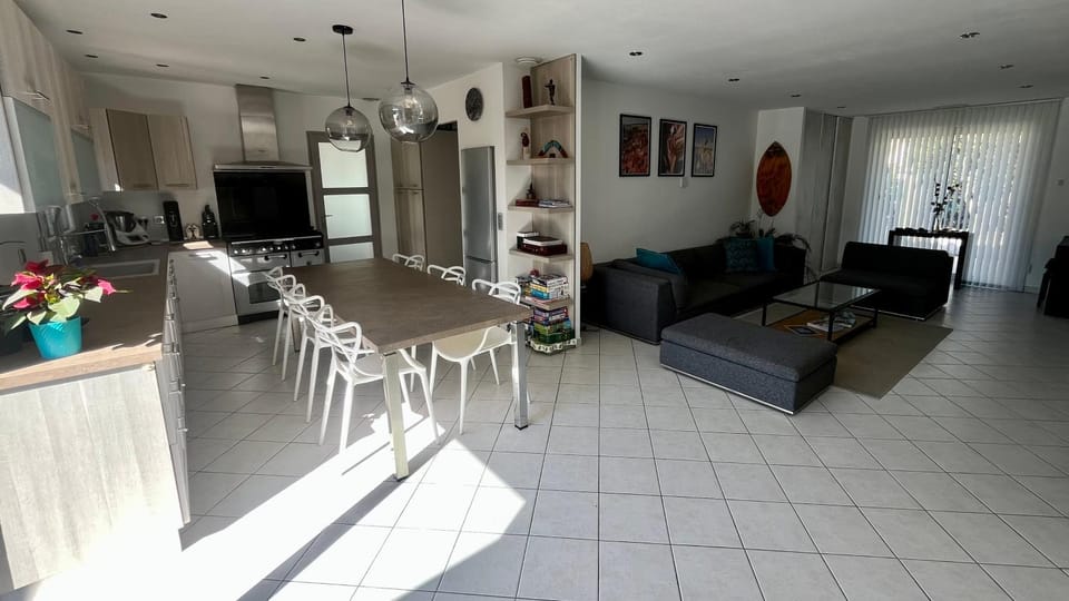 Villa Pura Vida - 6 personnes - piscine, jaccuzi et cuisine d'été Villa in Provence-Alpes-Côte d'Azur