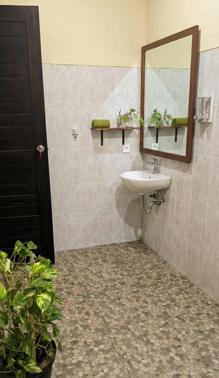 Room #1 Mari Posa Cottage Vacation rental in Bali