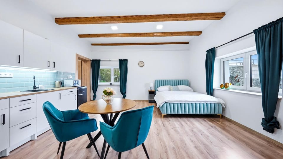 Penzion Pod Vinicemi Bed and Breakfast in Saxony