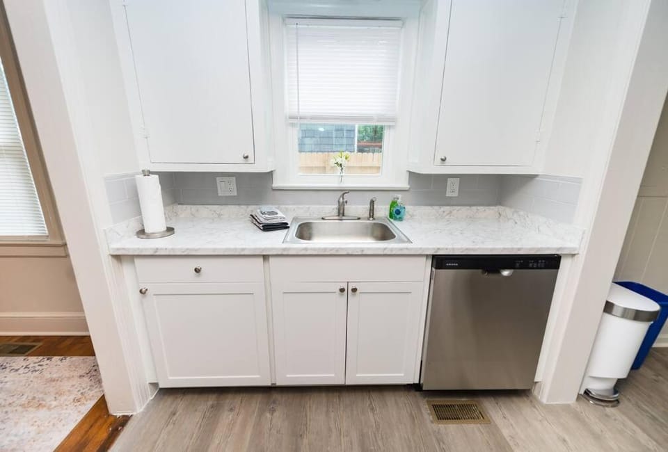 Chic Bungalow in the 'Burg, newly renovated House in Spartanburg