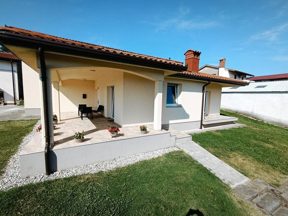 Počitniška hiša Kapitanovše House in Slovenia