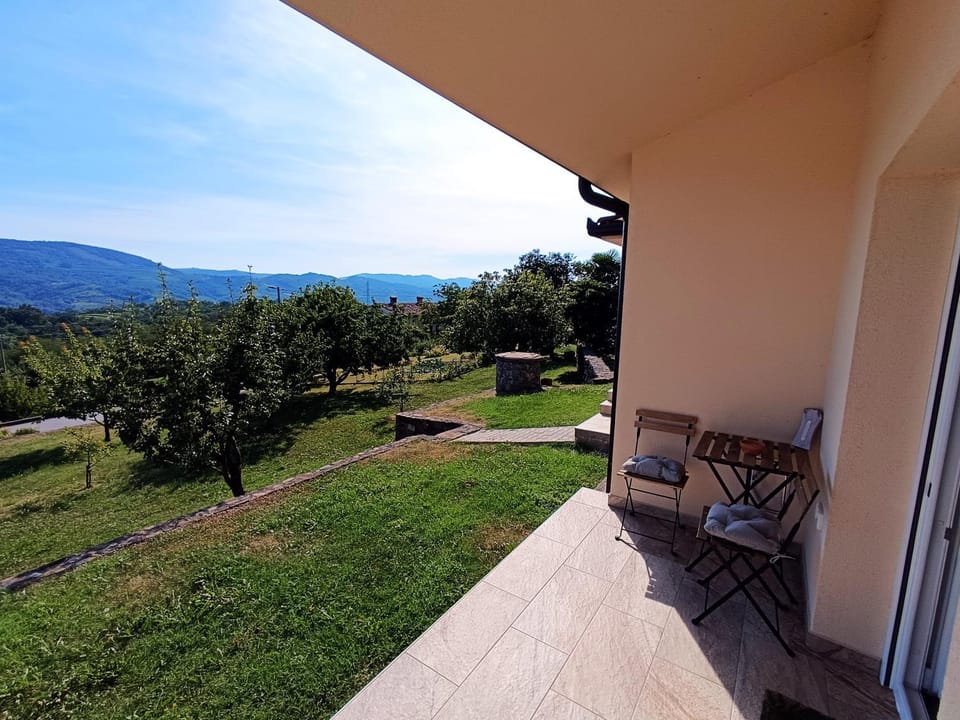 Počitniška hiša Kapitanovše House in Slovenia