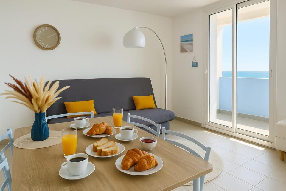 Seating area, Sea view