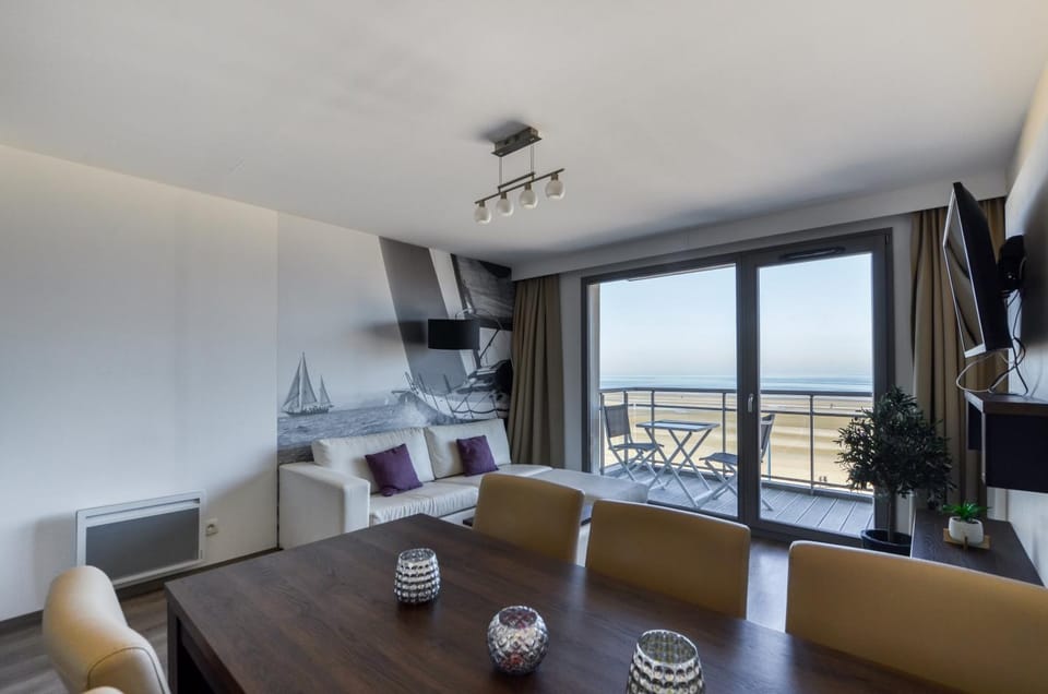 Dining area, Sea view