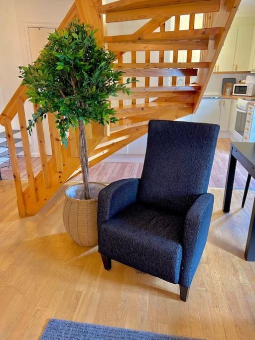 Sjönära Villa Lilla Emma, Jädraås, nära Kungsberget Apartment in Sweden