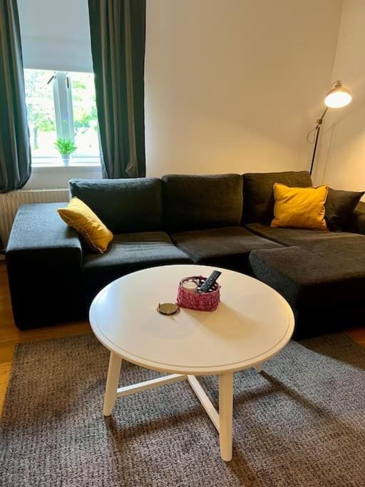 Sjönära Villa Lilla Emma, Jädraås, nära Kungsberget Apartment in Sweden