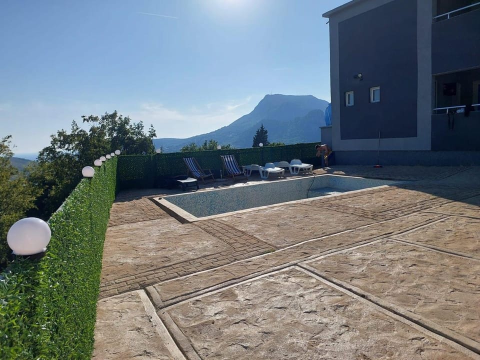 Paradise Pool Apartmani Apartment in Montenegro