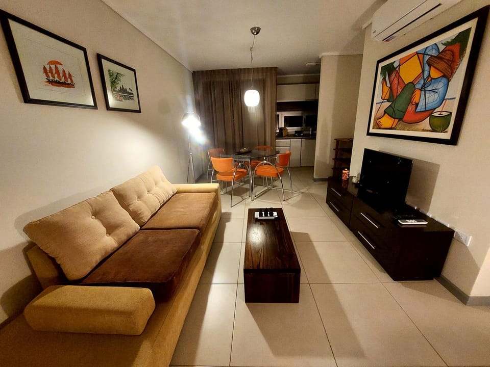 TV and multimedia, Kitchen or kitchenette, Living room, Seating area, Dining area, heating, kitchen, air conditioner