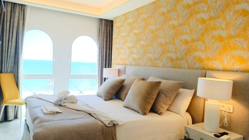 Bedroom, Sea view