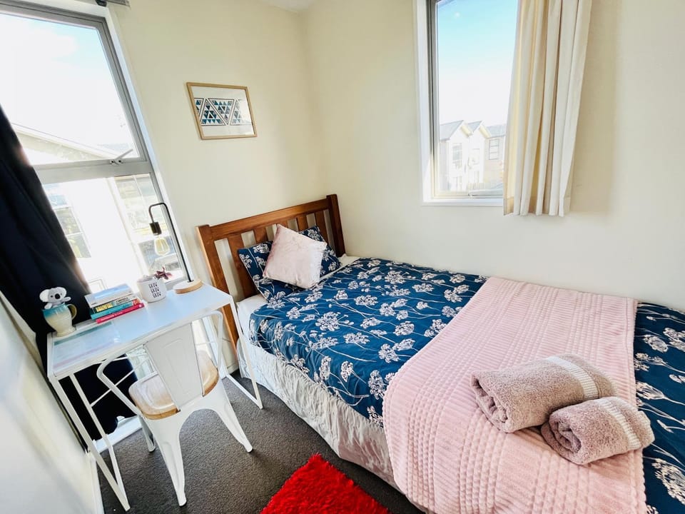 City Fringe Private Room - Your Urban Escape! Vacation rental in Christchurch