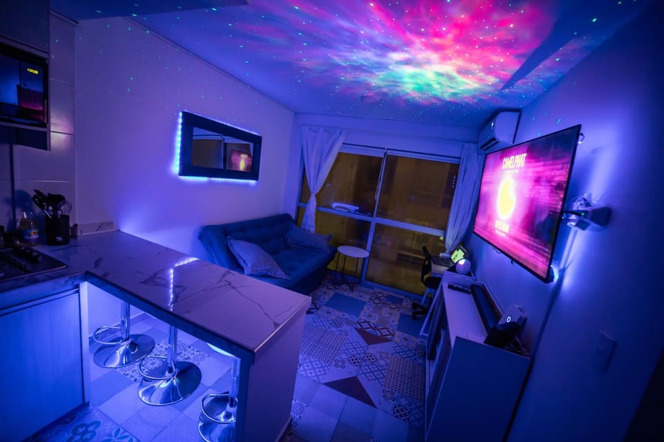 Communal lounge/ TV room, Living room, Evening entertainment
