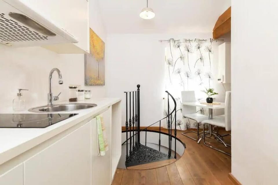 Cozy 3 story house in Old Town Apartment in Tallinn