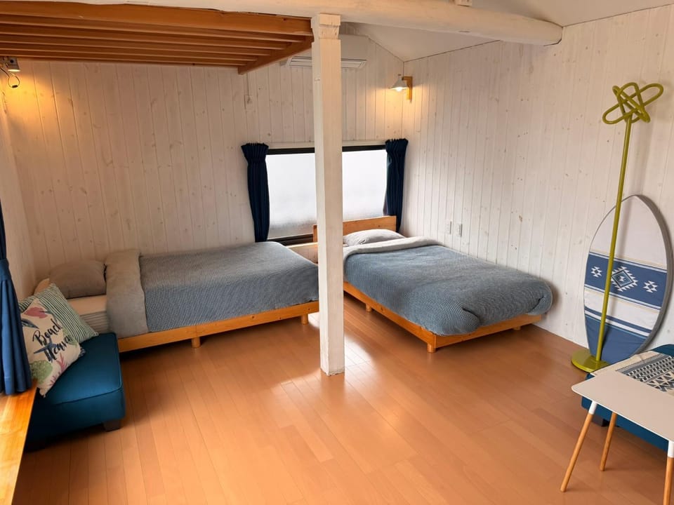 SADO Stay 01 海まで12秒 1客のみ オーシャンビュー Beach Side House ウッドデッキ Hotel in Japan