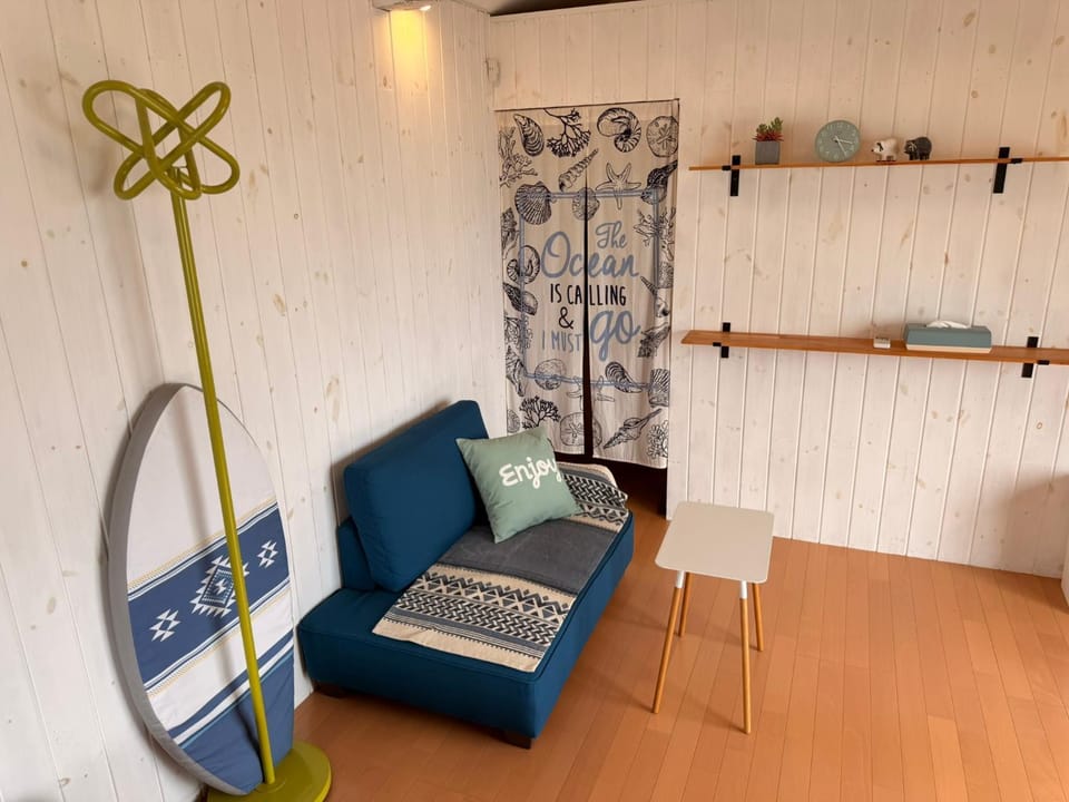 SADO Stay 01 海まで12秒 1客のみ オーシャンビュー Beach Side House ウッドデッキ Hotel in Japan