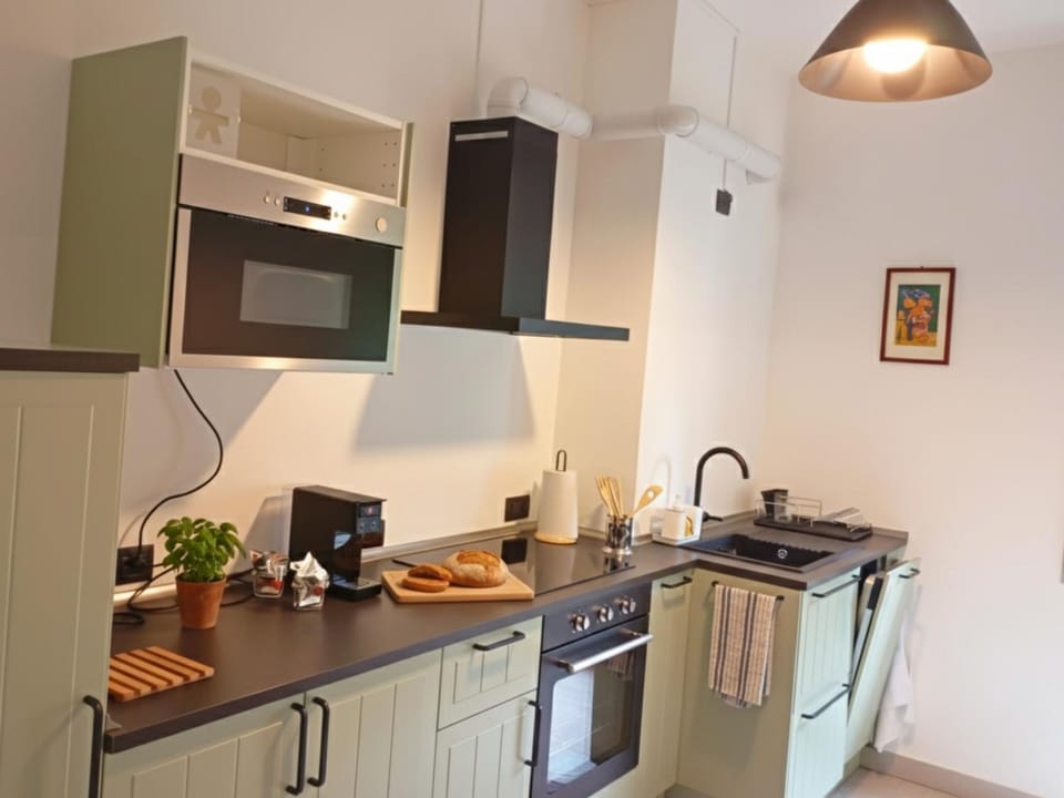 Kitchen or kitchenette, kitchen