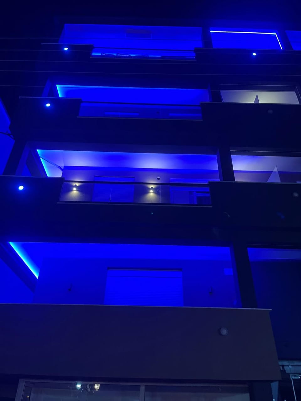 Facade/entrance, Night