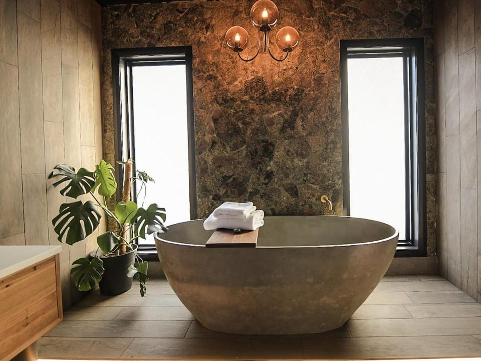 Bathroom, Bath