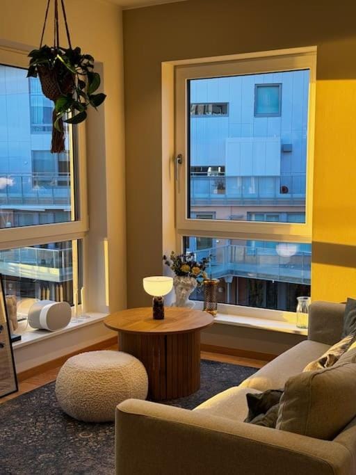 Central Apartment in Bodø with ocean view Apartment in Nordland, Norway