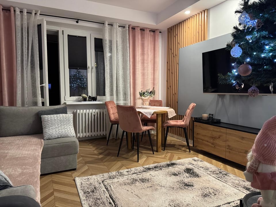 Apartament na rzut beretem od Zamojskiej Starówki Apartment in Poland