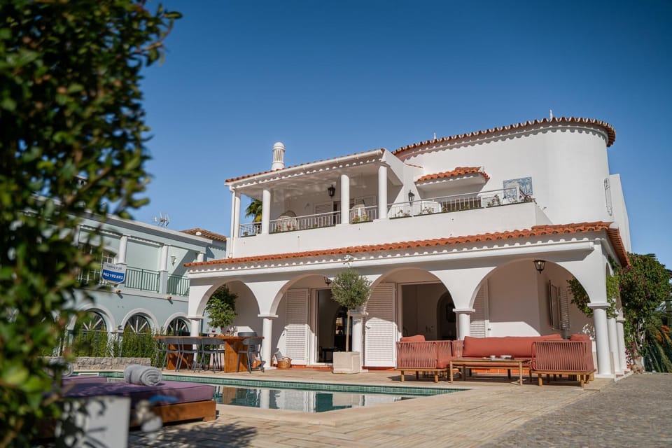 Property building, Patio, Balcony/Terrace, Pool view, Swimming pool