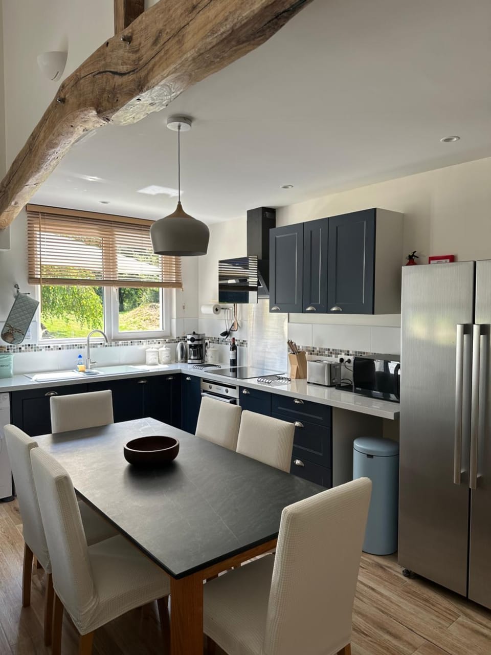 Kitchen or kitchenette, Dining area, dishwasher, oven, stove