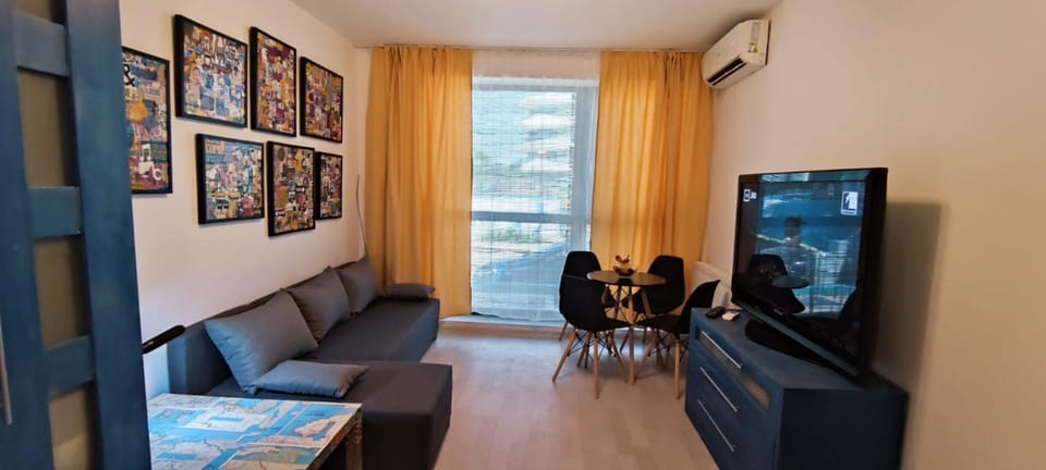 Summer vibes Promenada Apartment in Constanța County