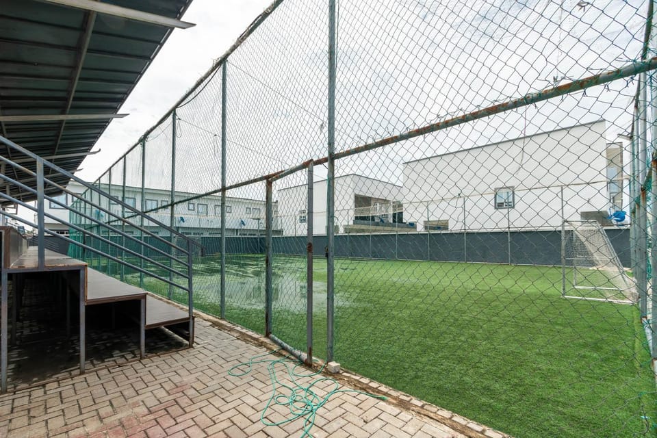 Tennis court