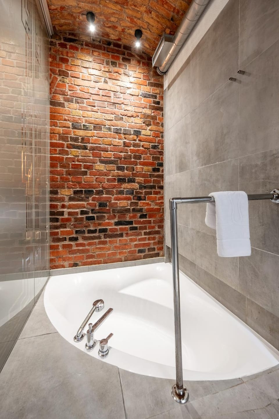 Bathroom, Bath