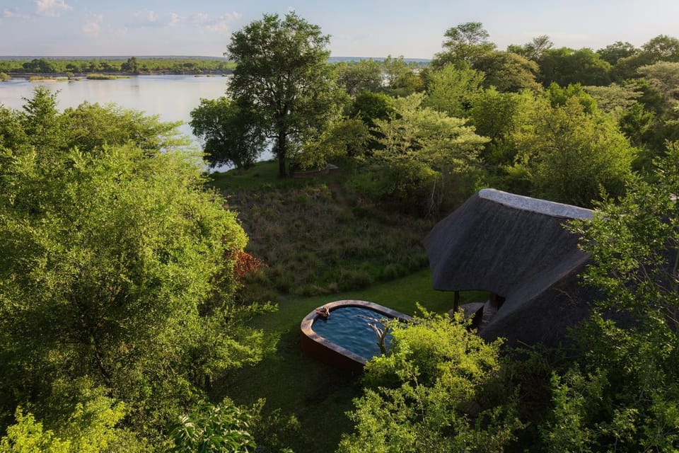 Spring, Day, Natural landscape, Garden, View (from property/room), Garden view, Pool view, River view, Swimming pool