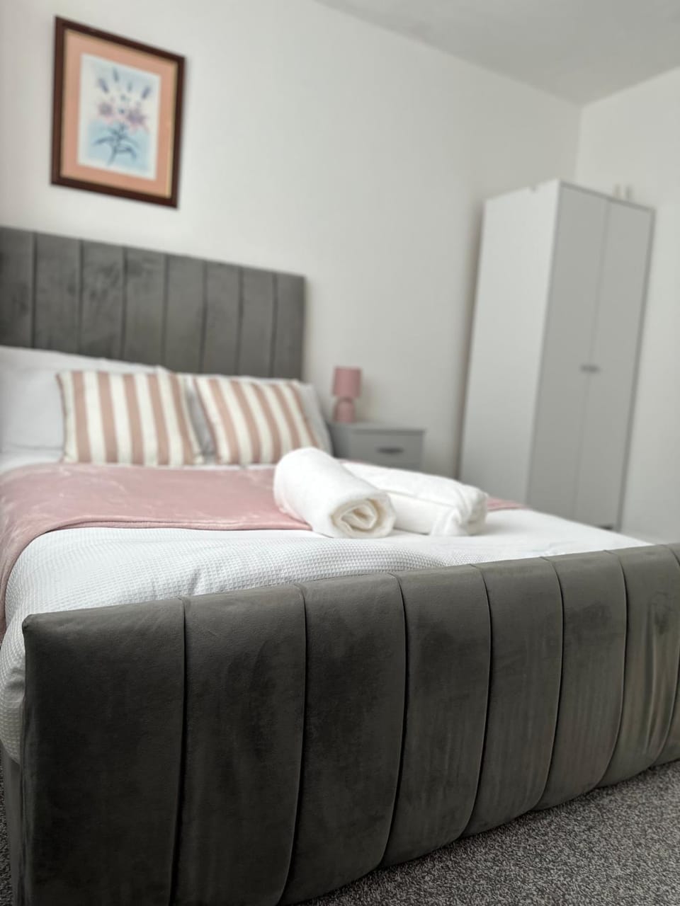 Bedroom, wardrobe