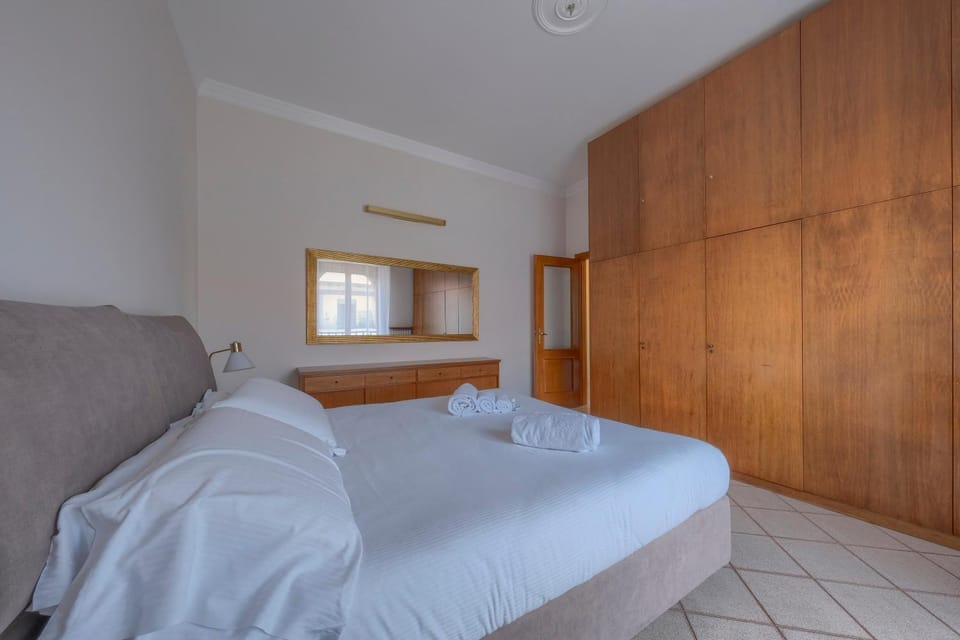 Bed, Bedroom, wardrobe