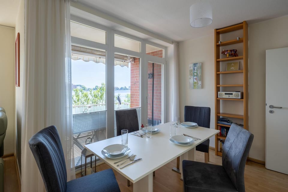 Summer, Balcony/Terrace, Living room, Photo of the whole room, Seating area, Dining area