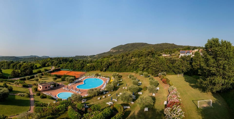 Bird's eye view, Swimming pool