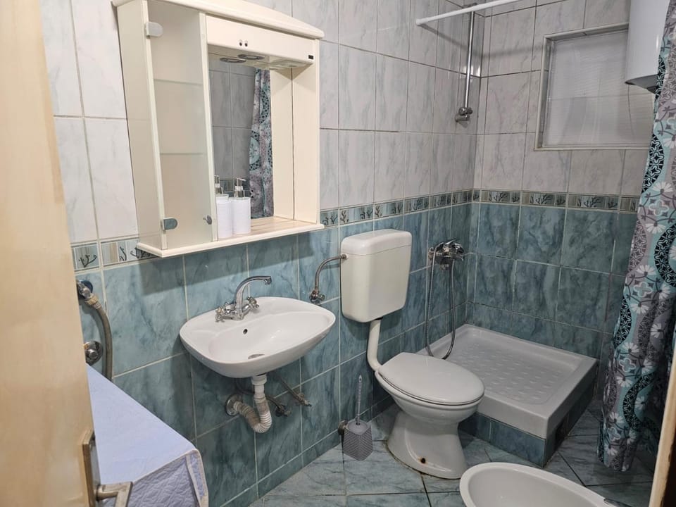 Apartment Lilly 2 - Studio Apartment in Kotor Municipality