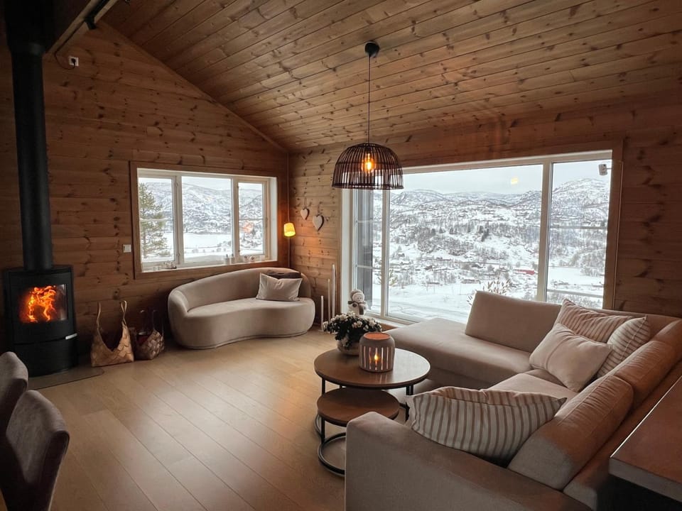 Living room, Seating area, Mountain view, oven