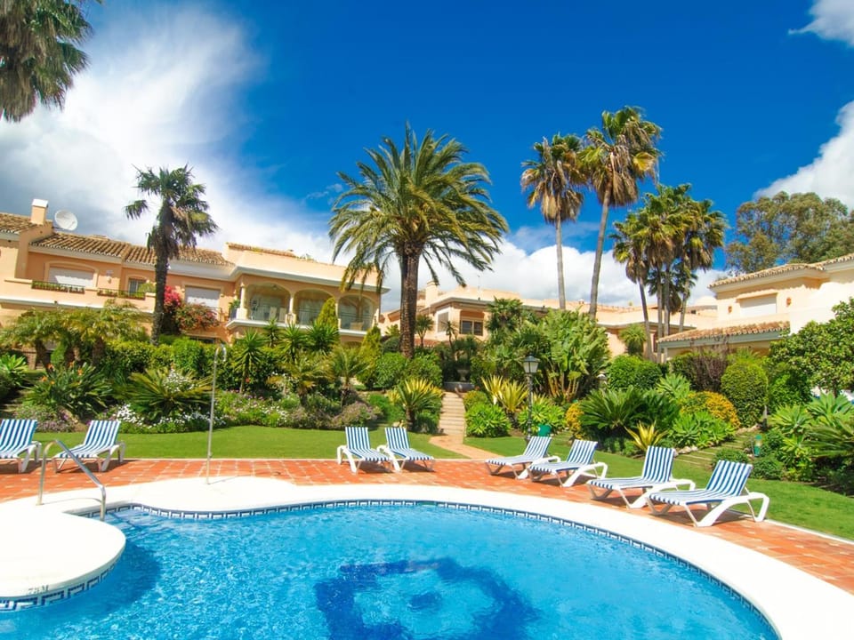 Patio, Natural landscape, Swimming pool, sunbed
