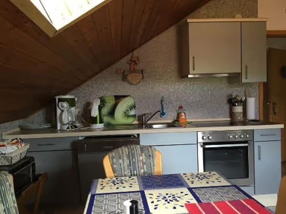 Property building, Kitchen or kitchenette, Living room