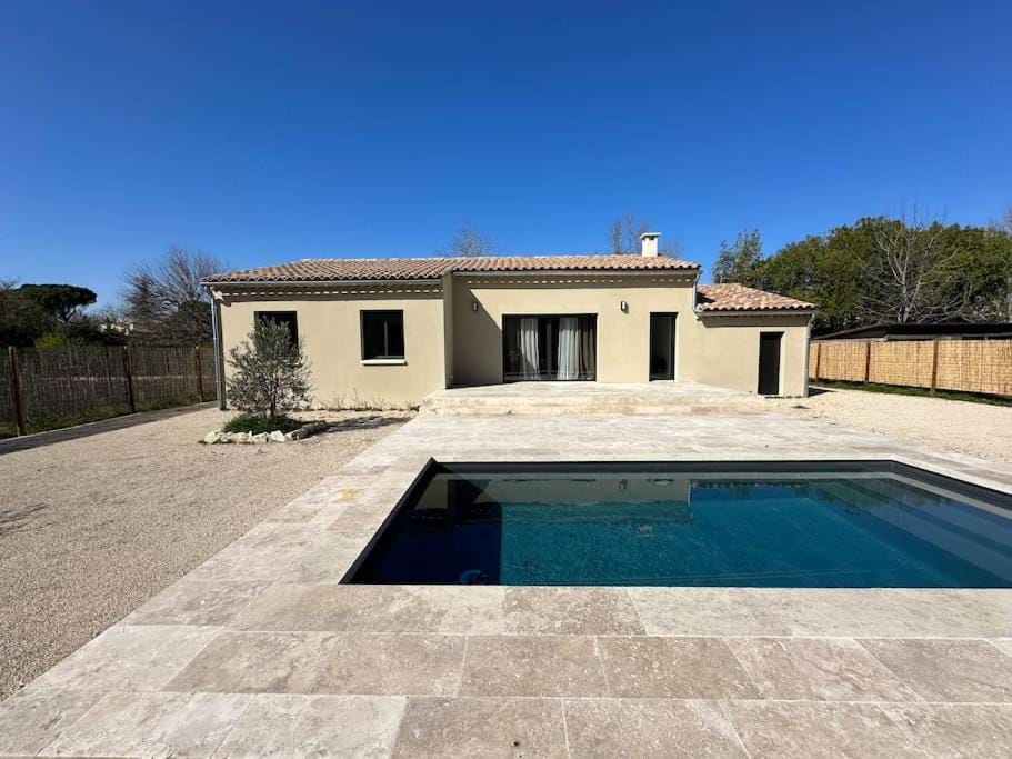 Property building, Patio, Swimming pool