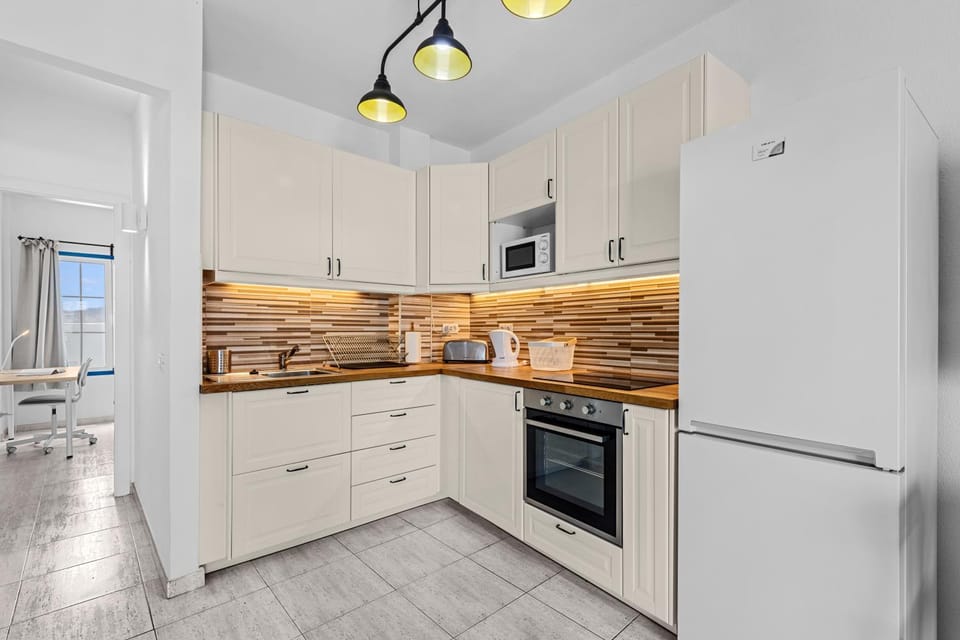 Home2Book Bright Apartment PlayaBlanca, Terrace Apartment in Playa Blanca